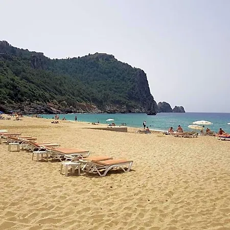 Kleopatra Smile